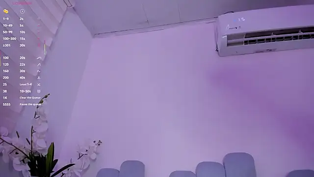 violeta_olsen's Webcam Show