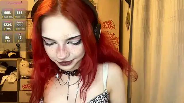 Živý XXX chat RedHeadCat