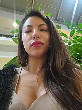 Pokazy przed kamerką – Karen_San_Miguel