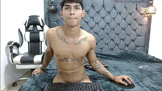 luka_big18's Webcam Show