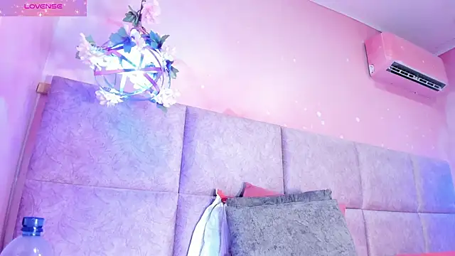 AmelieCooper's Live XXX Chat