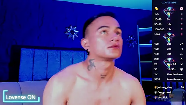 Živý XXX chat LiamDeep