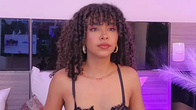 TamaraMontiel's Live XXX Chat