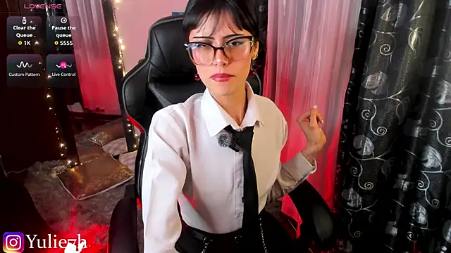 Chat +18 de _Jessy_Moon_ ao vivo