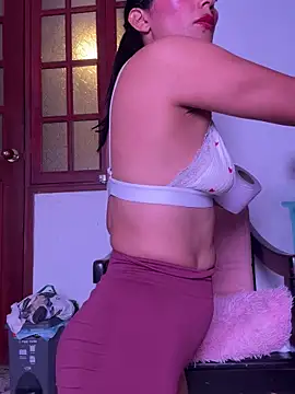 Chat +18 de AlisSon__hot ao vivo