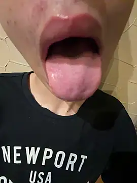 hotlips2026 Шоу с уебкамера