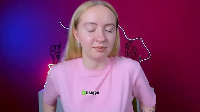 mila_glow1: онлайн-секс-чат