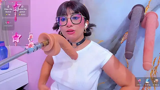 Chatroom XXX en direct de linda_sofi__