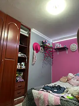 Sembang XXX Secara Langsung NickieCute-