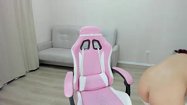 Lika8234's Webcam Show
