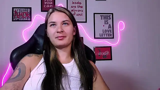 Chat XXX en directo de AlisaFrost