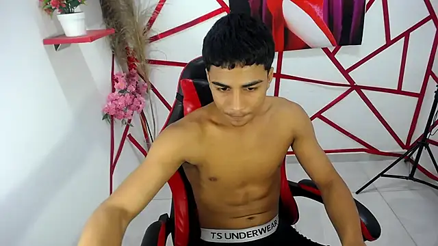 oliver-parker Webcam show