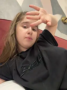 HornyGirlH's Webcam Show