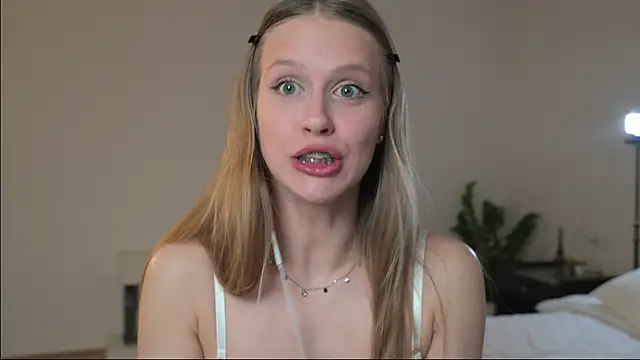 ella_twinkl Chat XXX live