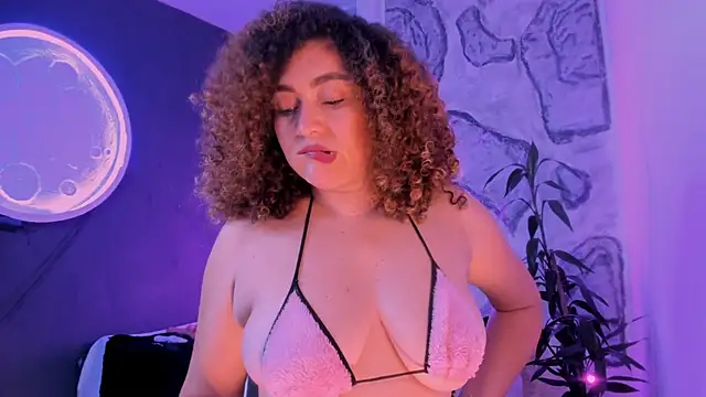Kateryn_ Chat XXX live