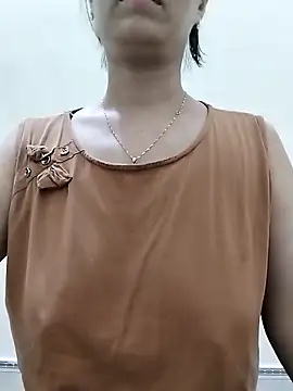 love_sexy090 Adlı Modelin Canlı XXX Sohbeti