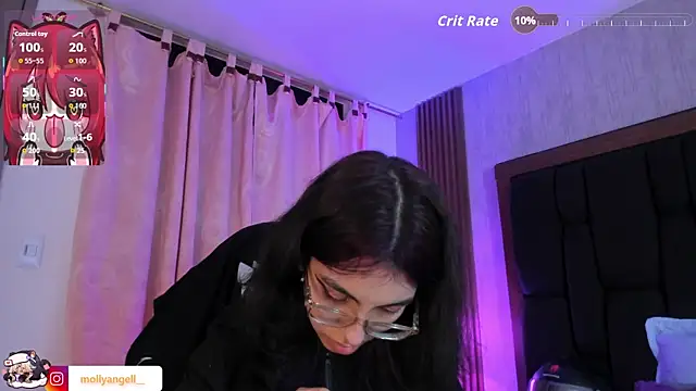 צ'אט XXX בשידור חי של Molly_A