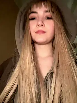 Chatroom XXX en direct de MarlboroWeb