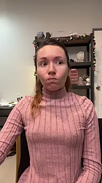 Czat XXX na żywo – Mini_girl_do_it_better