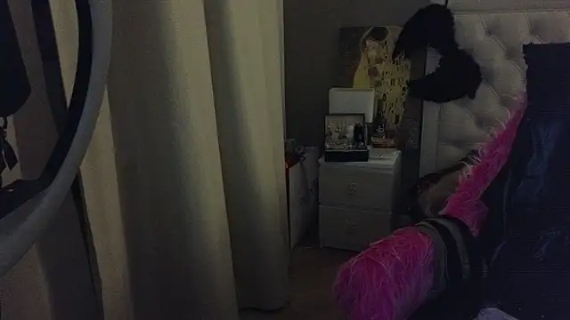 RoxalanaStar's Live XXX Chat