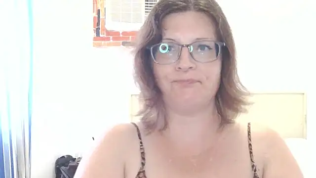 XXX chat uživo modela Domina_Tasselina_Goddess