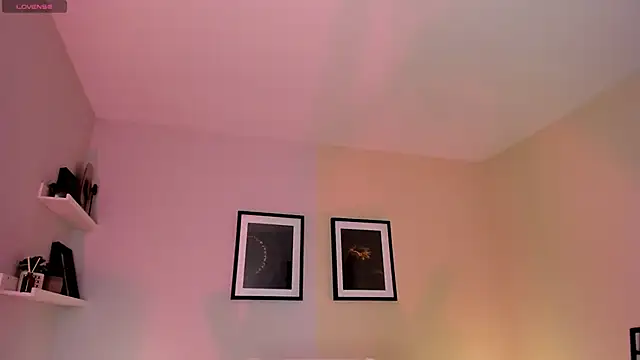 Violetta_Nur Obrolan Langsung XXX
