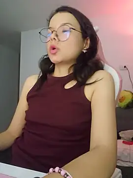 azumiichan Adlı Modelin Canlı XXX Sohbeti
