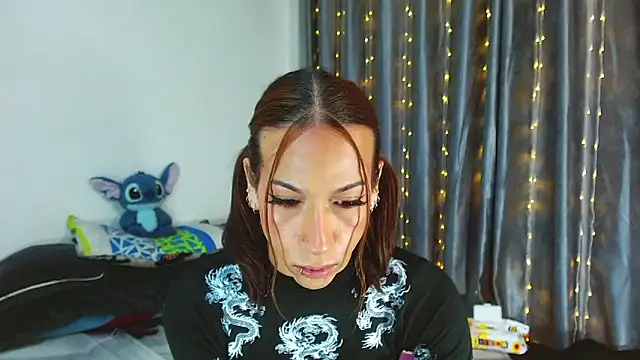 Kenisha_Sweet Chat XXX live