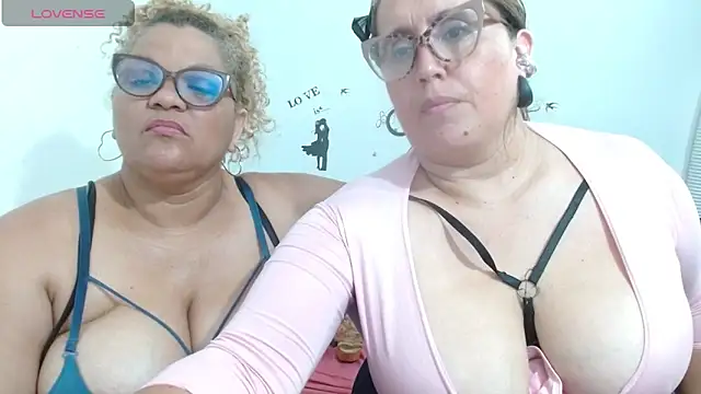 Онлайн чат XXX mademooms