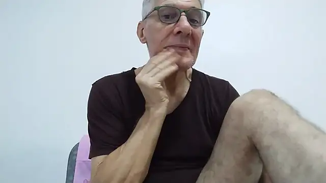 BIGUNCUTHARDCOCK Live XXX-chat