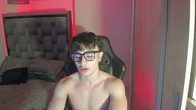 Chat +18 de zack_lenox ao vivo