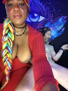 AmazonianMistress Pertunjukan Webcam