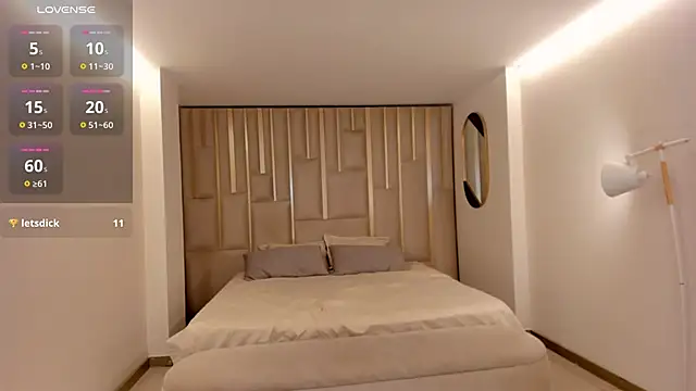 BellaThompsonX 라이브 XXX 채팅