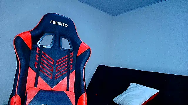 Živý XXX chat Rousse_violett