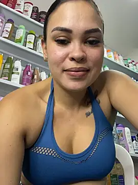 FOX_LATINA: вебкам-шоу