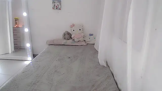 Youlittlepervertt_'s Live XXX Chat