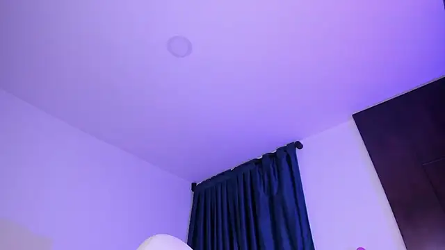 perla7777 লাইভ XXX চ্যাট