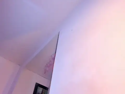 Chat +18 de Lanna_big33 ao vivo