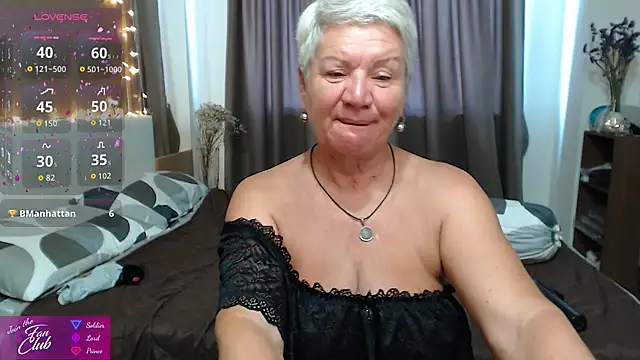 Chat +18 de roxana_brooks ao vivo