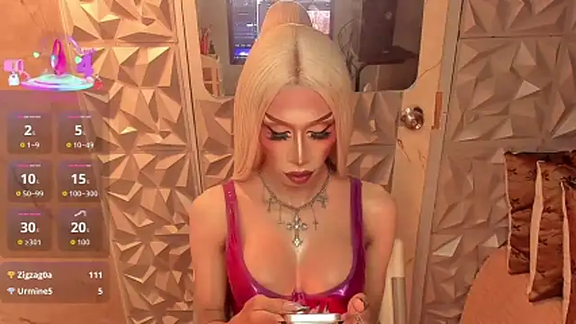 צ'אט XXX בשידור חי של anitacruise