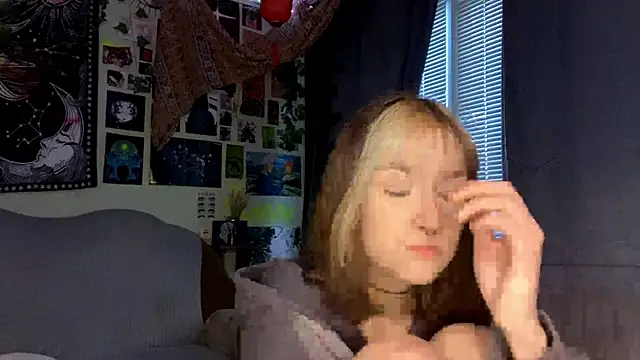 YourFavoriteAltgirl's Live XXX Chat