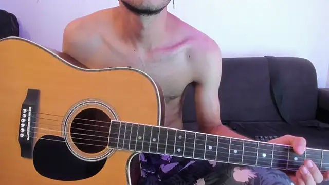 عرض كام Henrikk_senn
