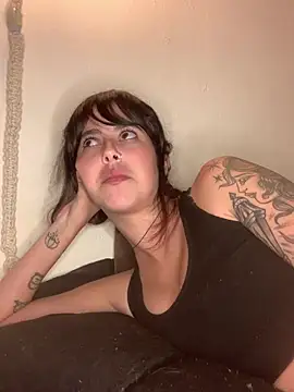 Show modela ninapellegrini17 na web-kameri