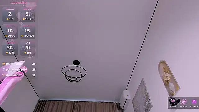 Mikaella_Nicole Webcam show