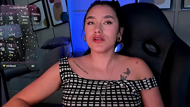_Sophie__miller 现场XXX聊天