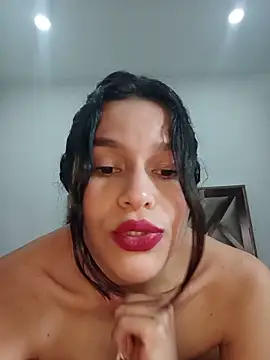 CorinaSmith28 – Live XXX-chat