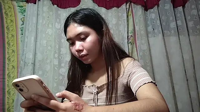 Chat XXX en directo de RegenaKhanponaphan