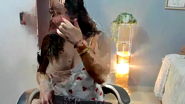 __Emma__11__Lecat_のライブXXXチャット
