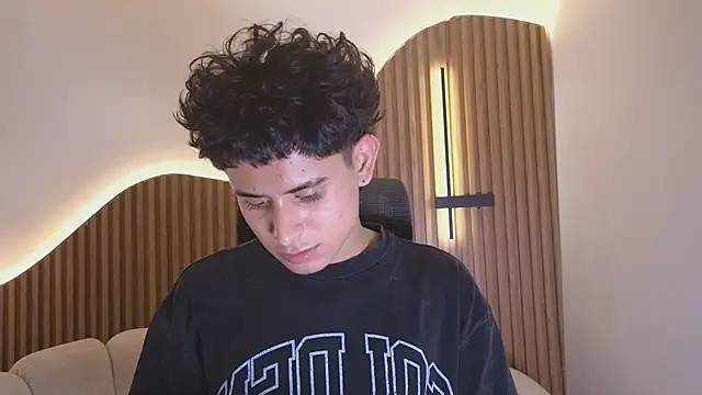 xandervg's Webcam Show