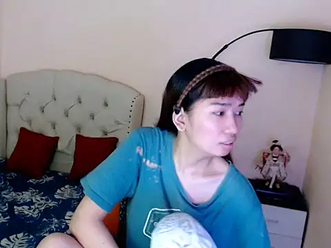 ShantalFoxxy_'s Live XXX Chat